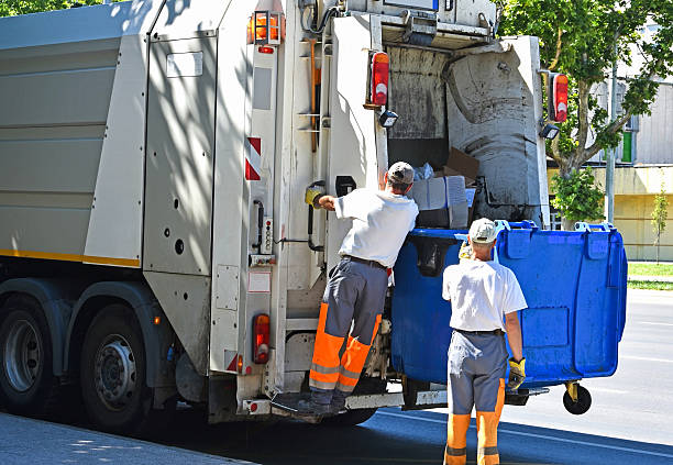 Property Management Cleanouts in Airport, CA